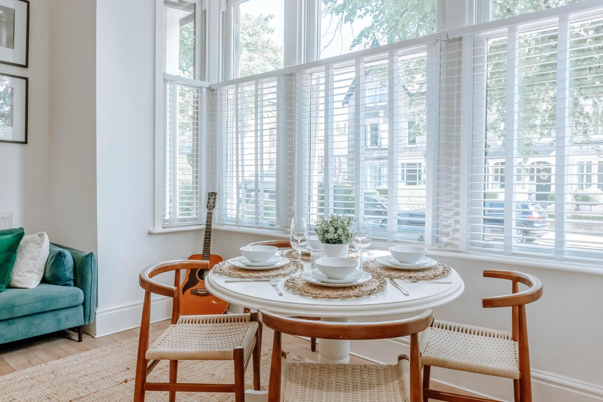 Dragon Parade Apartment - Central Harrogate Dış mekan fotoğraf
